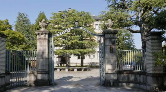 長楽館表門（現在）
